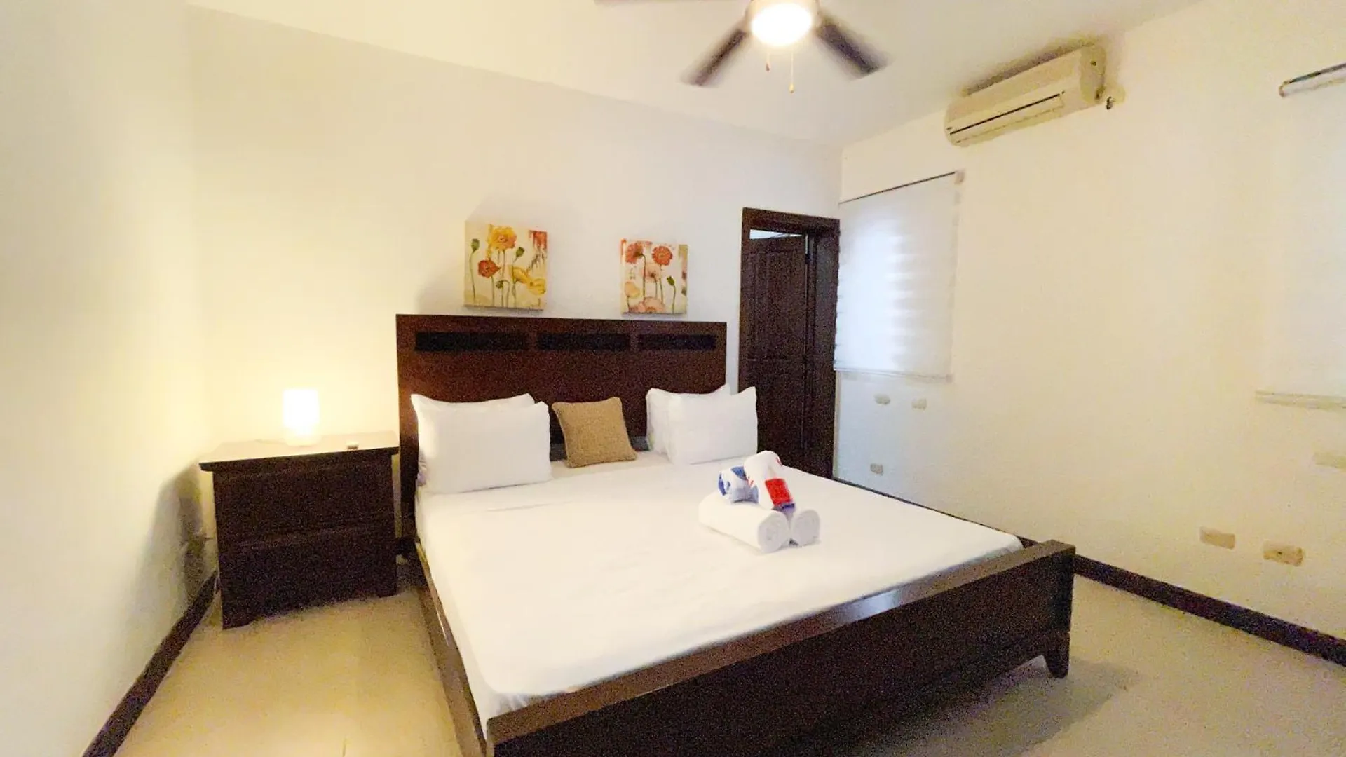 Skyline Ocean Breeze Hotel With View Los Corales Bbq Wifi Beach Club & Spa 푼타 카나