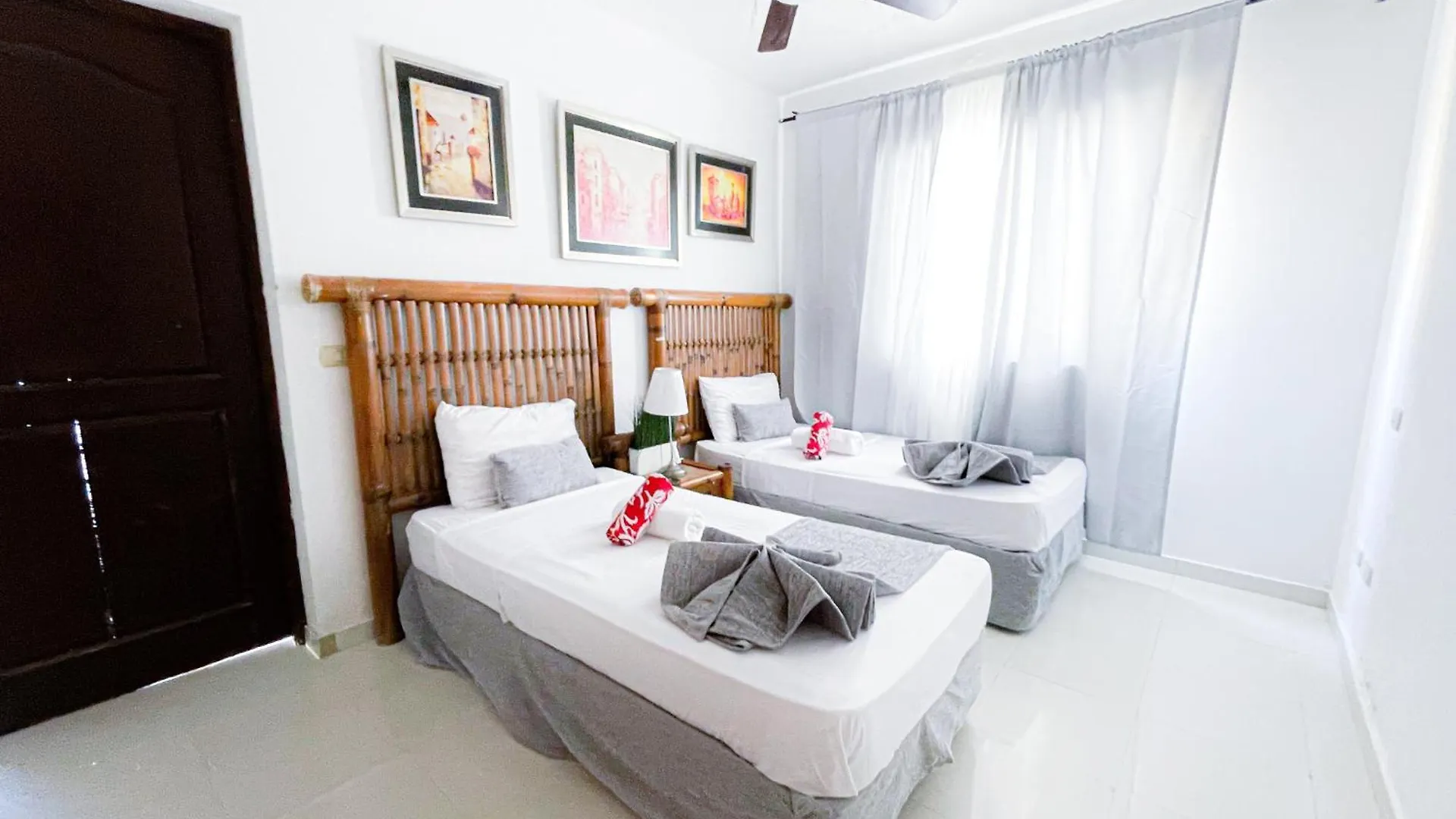 *****  Skyline Ocean Breeze Hotel With View Los Corales Bbq Wifi Beach Club & Spa 푼타 카나 도미니카 공화국