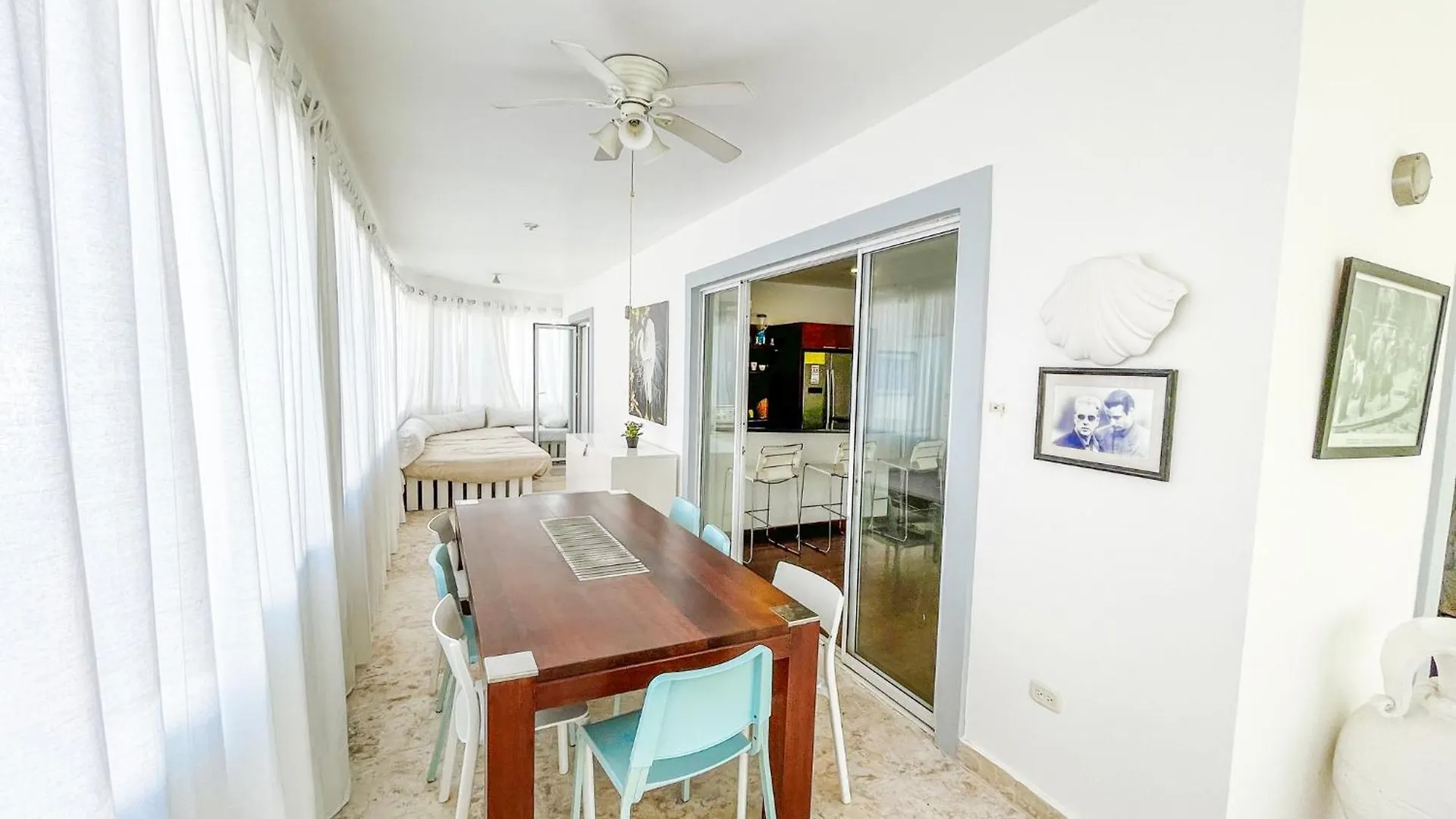 Skyline Ocean Breeze Hotel With View Los Corales Bbq Wifi Beach Club & Spa 푼타 카나