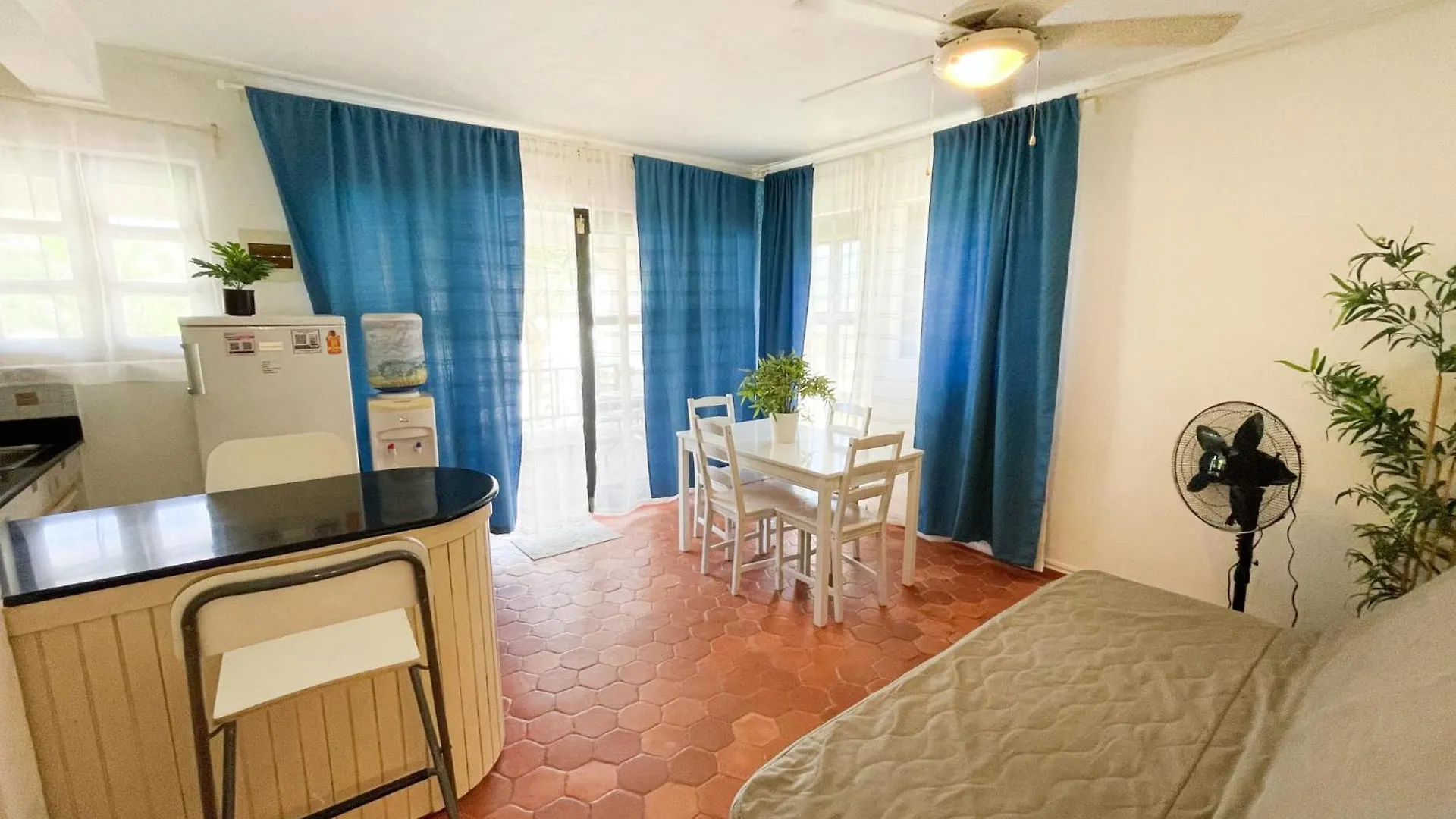 Skyline Ocean Breeze Hotel With View Los Corales Bbq Wifi Beach Club & Spa Punta Cana