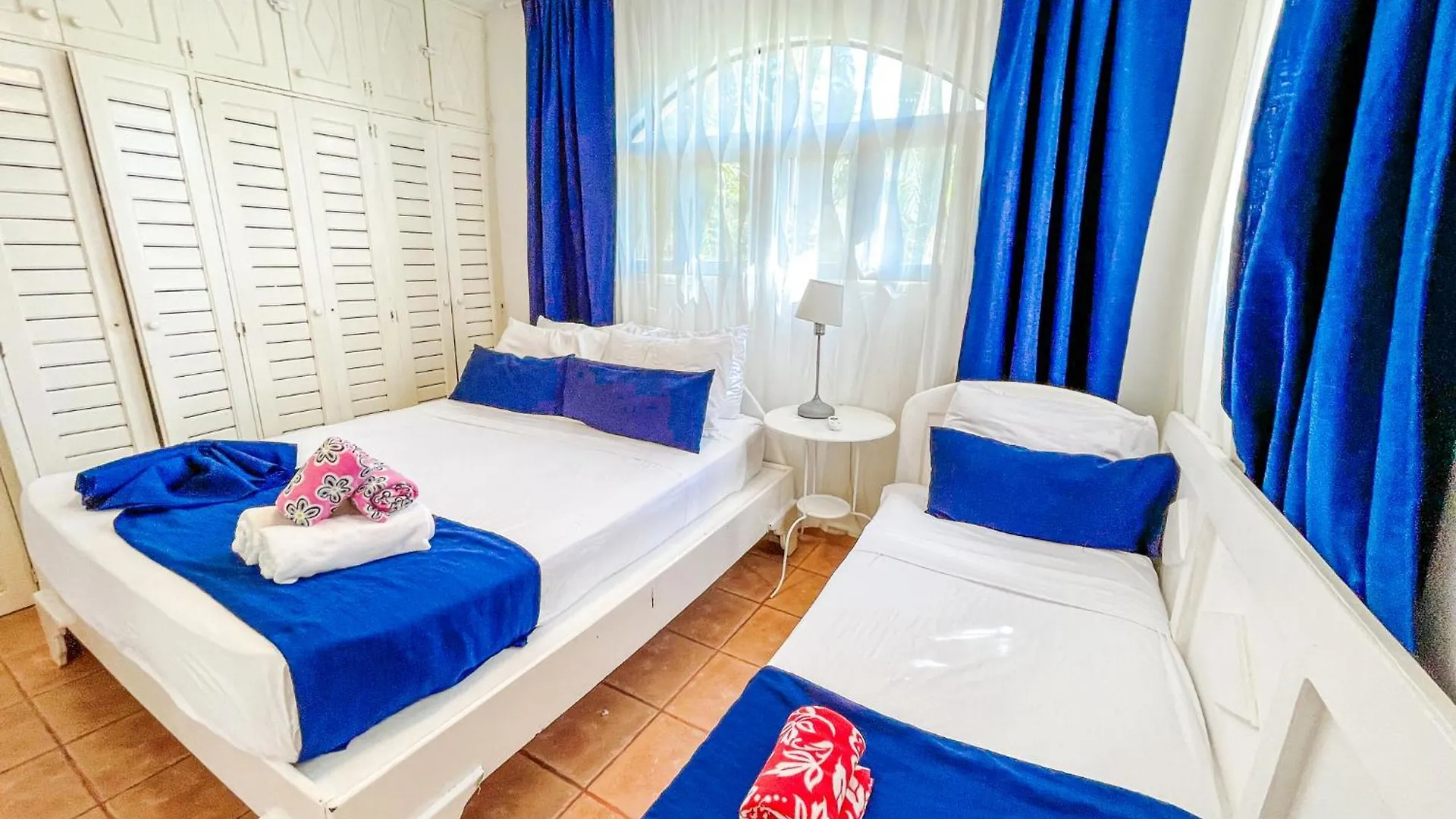 Skyline Ocean Breeze Hotel With View Los Corales Bbq Wifi Beach Club & Spa Punta Cana